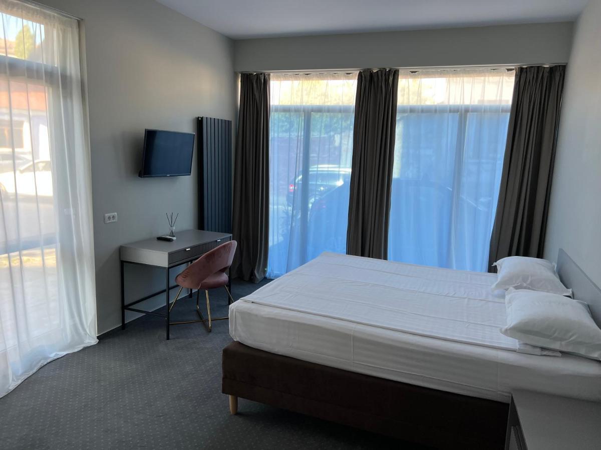 Hotel de apartamente Urban 7 *